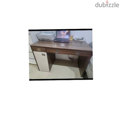 study table from Abyat