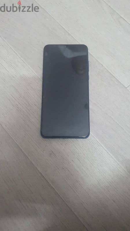 hii I want to sell my Huawei p30 lite 1