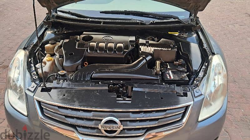 Nissan Altima 2010 v4 family Used URGENT SALE 10