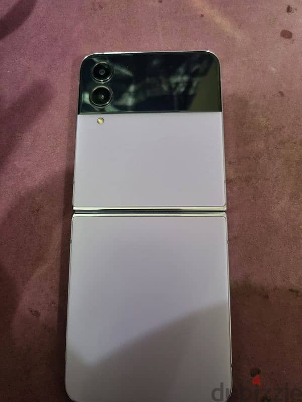 سامسونج z filp 4 256 like new 5g بسعر ١٠٠د حاله الجديد 3