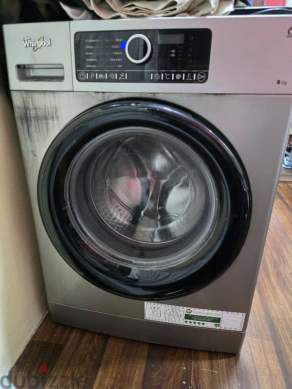 whirlpool 8kg front loading washing machine for sale 0