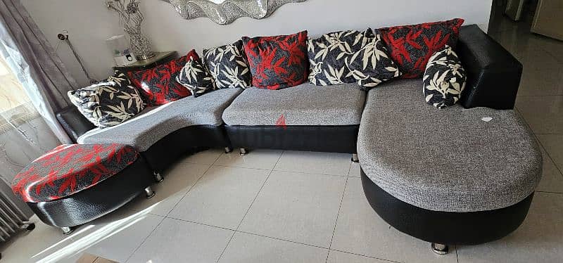 sofa with extra 2 cover sets 1