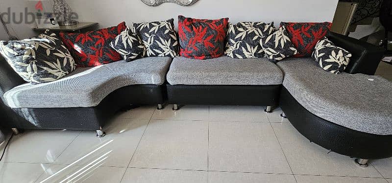 sofa with extra 2 cover sets 3