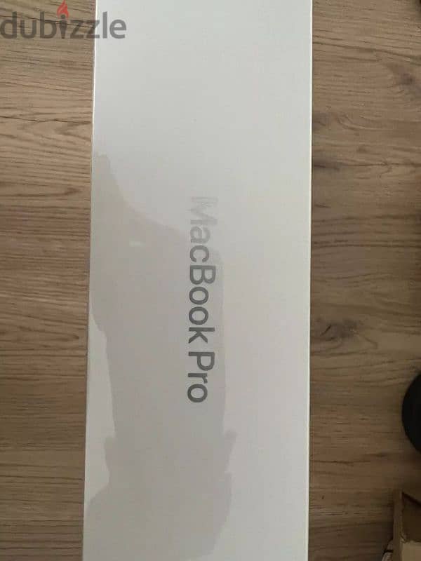 BRAND NEW 2021 APPLE MACBOOK Pro 14“  M1 MAX  64GB, 2TB SSD, 2