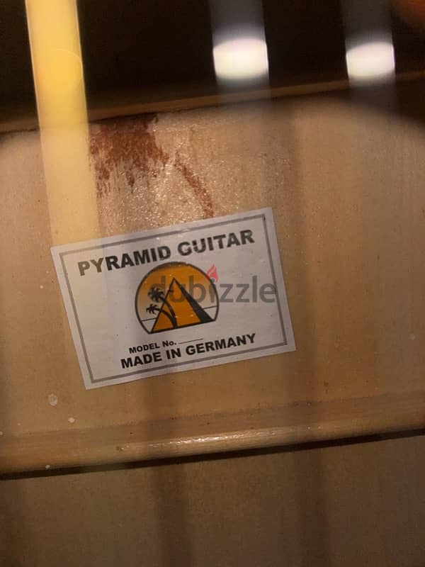 PYRAMID GUITAR MADE IN GERMANY 0