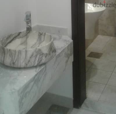 Pets friendly 5 bedroom with terrace in salwa