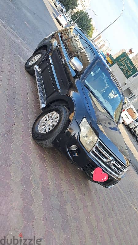 Mitsubishi Pajero 2010 FAMILY USED URGENT SALE 1