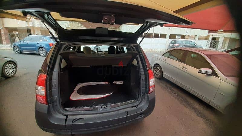 Renault Duster 2016 family used suv for sale in salmiya(100K) 6