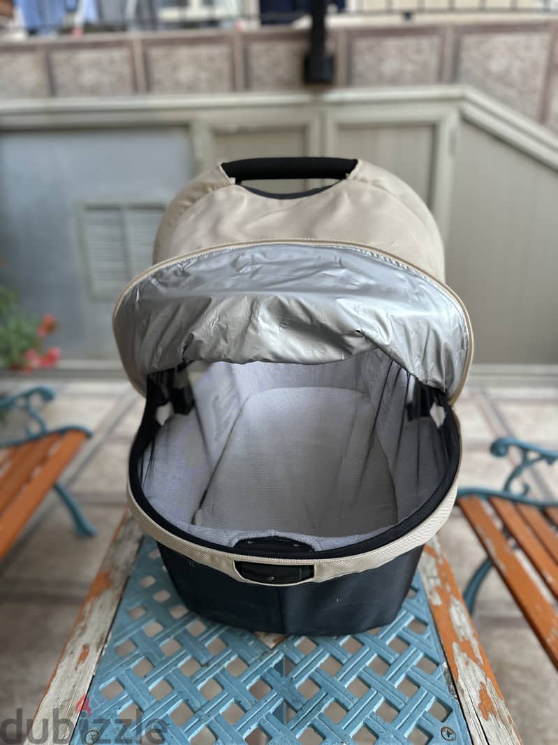 UPPAbaby Bassinet, newborn 5