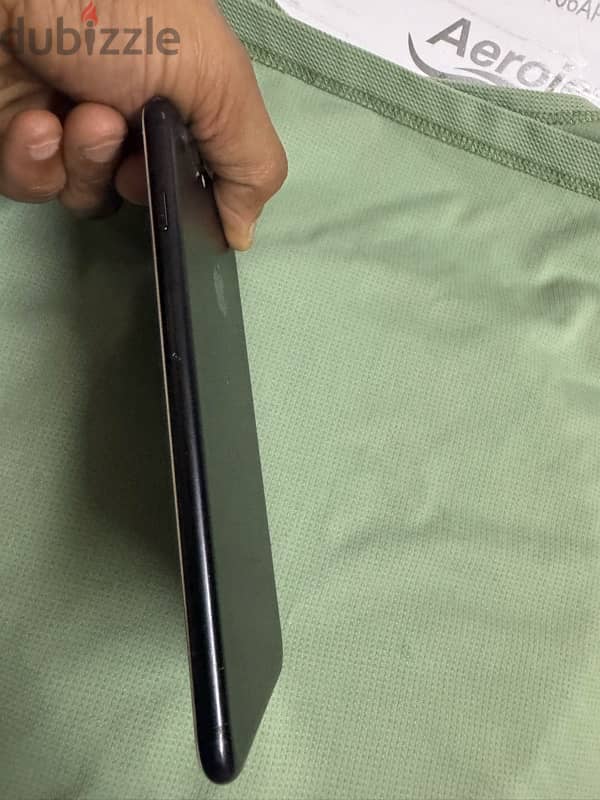 iPhone 7 plus 128gb 3