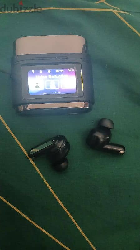 BD2 ear buds with digital screen 0