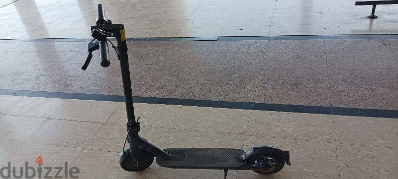 mi scooty ELECTRIC SCOOTER AVAILABLE FOR SALE IN KUWAIT. 1