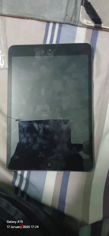 Apple ipad mini 1st gen with orgibal box and case 4