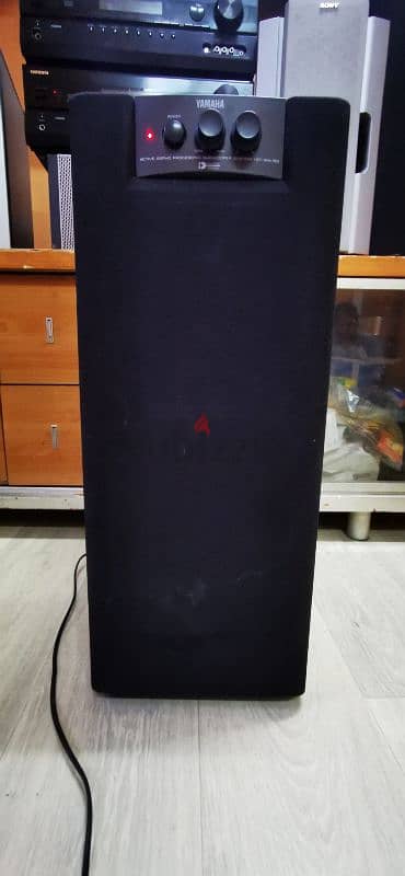 YAMAHA ACTIVE SUBWOOFER