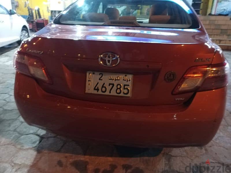 Toyota Camry 2009, very neat and clean 950 kd negotiable 6