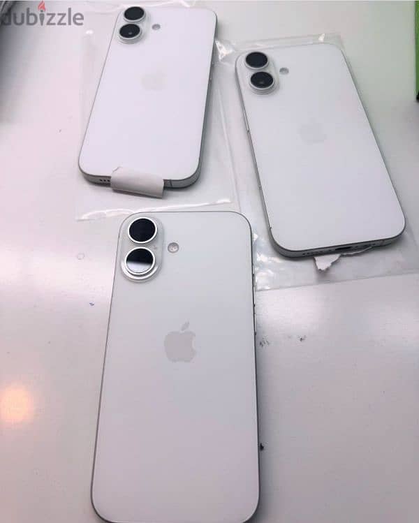 Brand New Original Apple iphone 16 1