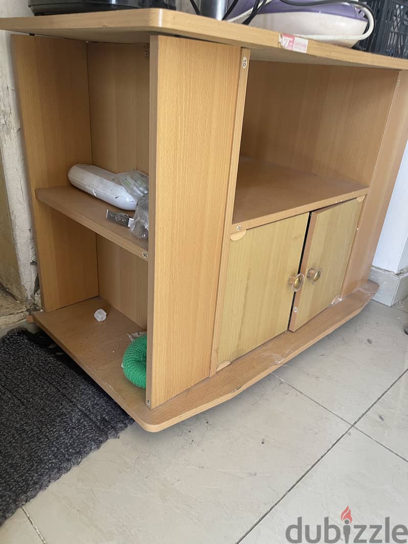 2 TV Table in good condition is available for sell in Salmiya Block 12 4