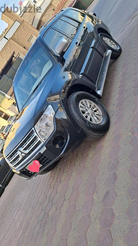 Mitsubishi Pajero 2010 FAMILY USED URGENT SALE 4