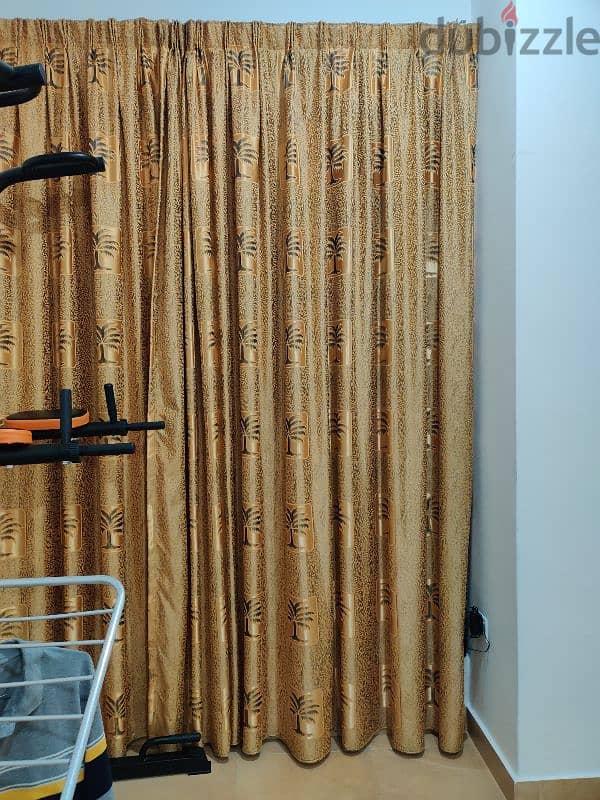 Curtains with Lining and Fittings ( Total 08 Large Size ) 3