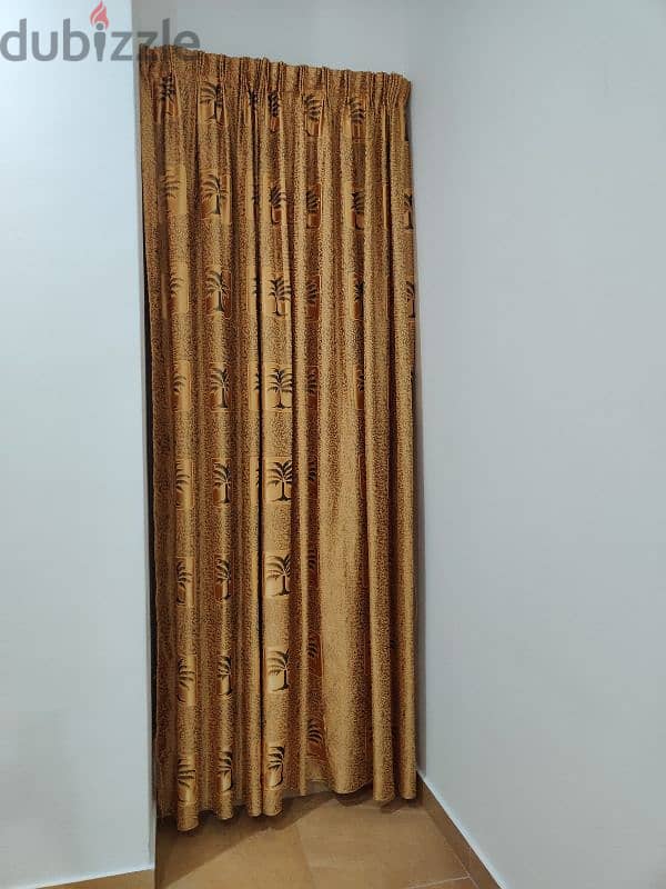 Curtains with Lining and Fittings ( Total 08 Large Size ) 5