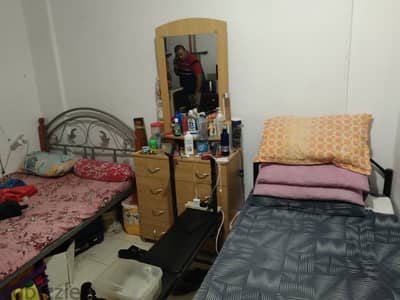 ONE BIG BEDROOM AVAILABLE FOR RENT IN MAHABOULAH BLK 2  , KERALA , TA