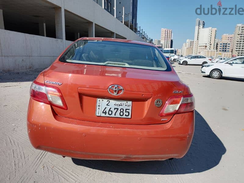 Toyota Camry 2009 neat and clean 950 kd negotiable 4