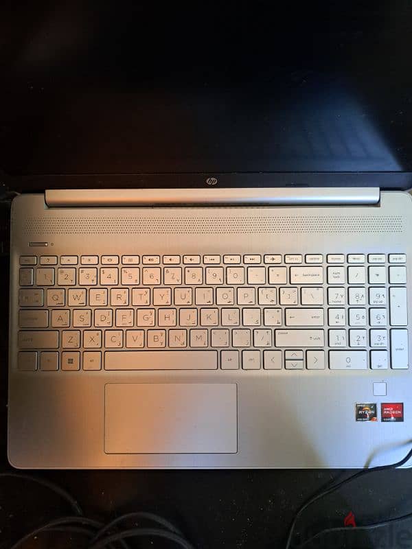 HP 15S LAPTOP SILVER 0