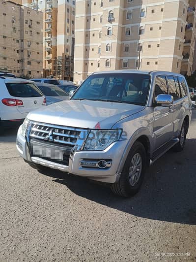 Mitsubishi Pajero 2015 GLS