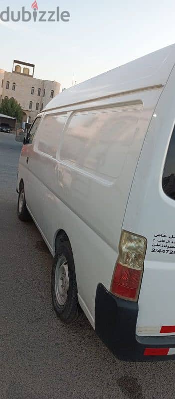 Nissan Van 2009 6