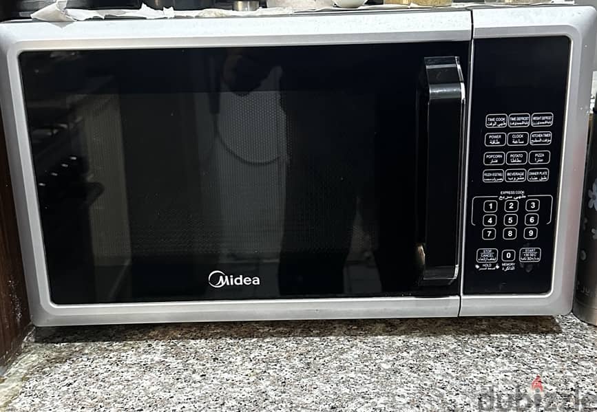 Microwave Midea Small 0