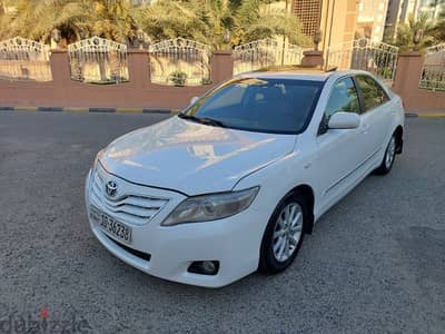 Toyota camry GLX . 2011