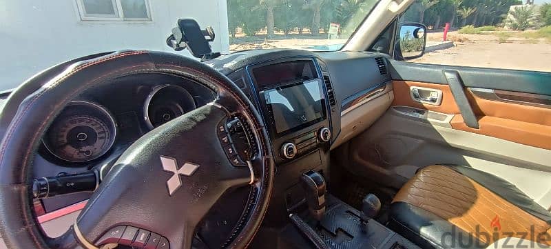 Mitsubishi Pajero 2011 6