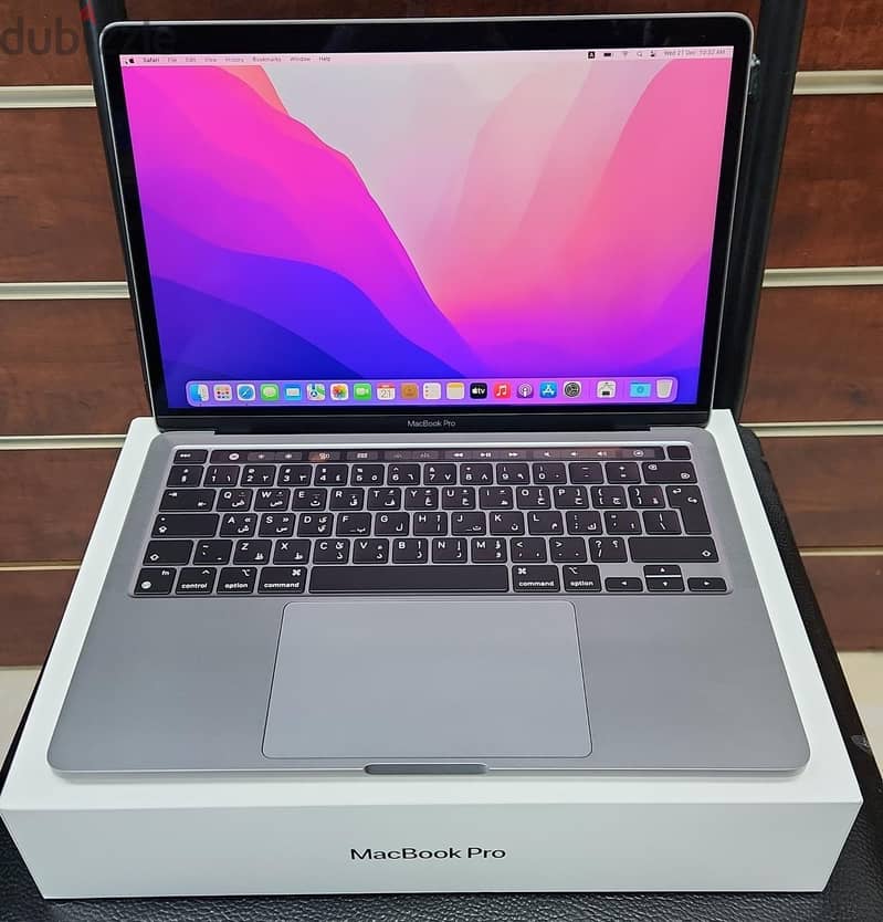 للبيع MacBook Pro M1/512 GB SSD/16GB RAM/13 INCH SAME NEW 0