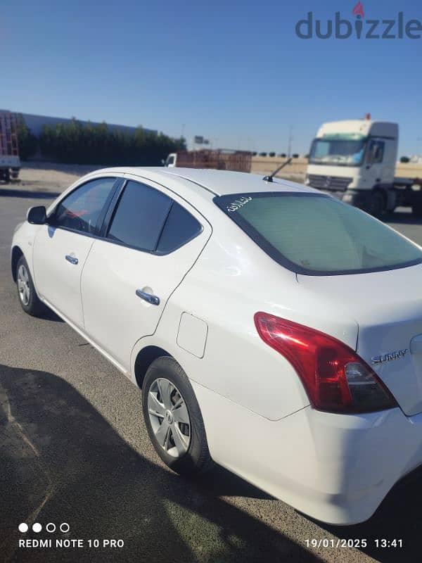 Nissan Sunny 2016 1