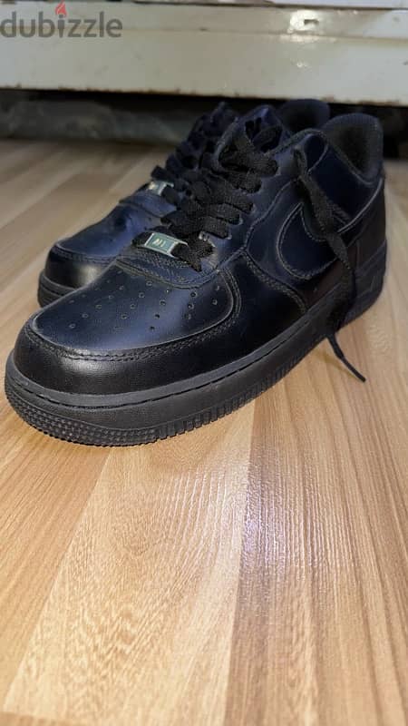 NIKE AirForce 1 Black 1