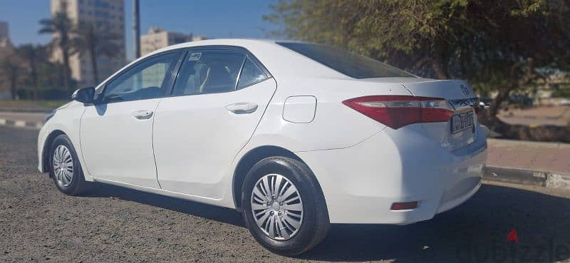 Toyota Corolla 2015 4