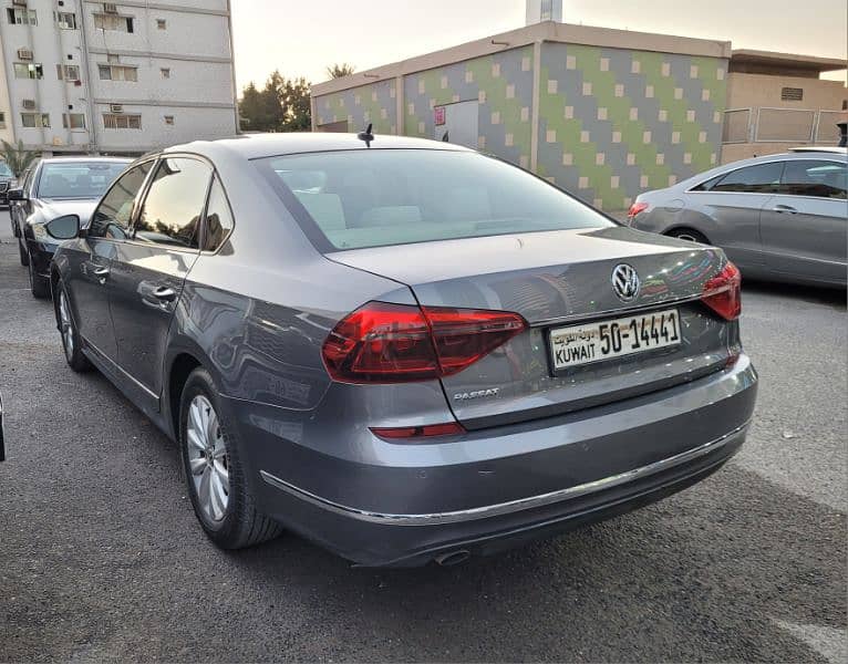 Volkswagen Passat 2017 1