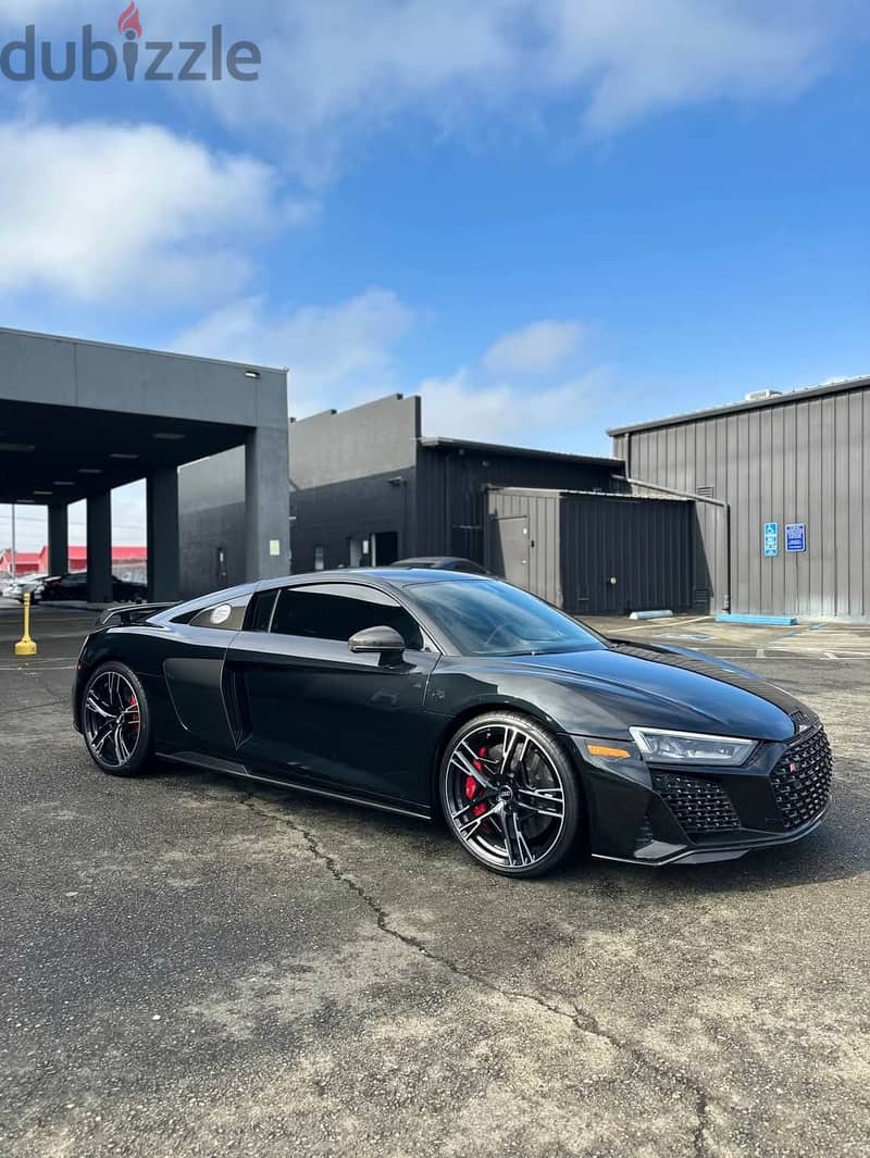 2020 Audi R8 · V10 Performance Coupe 2D 3