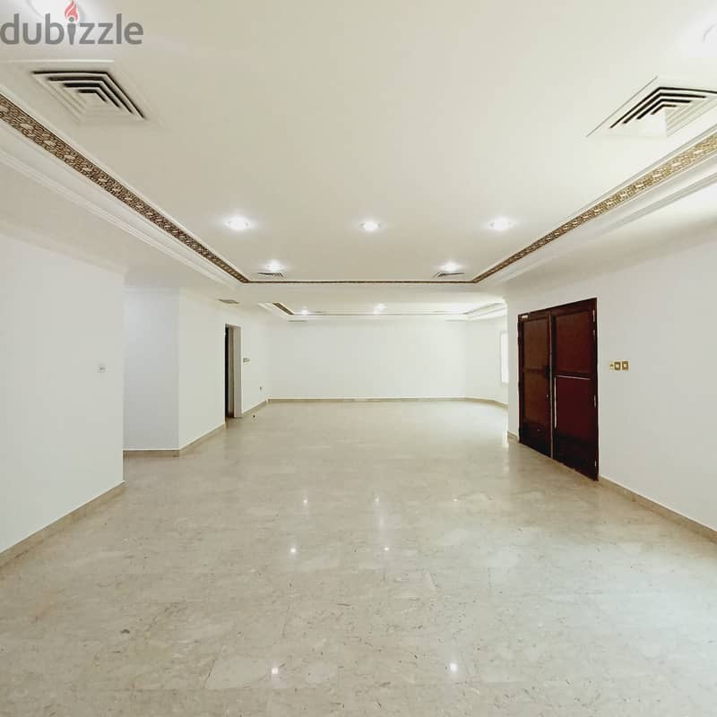 Full ground floor with a yard for rent in Salwa, Block 11 3