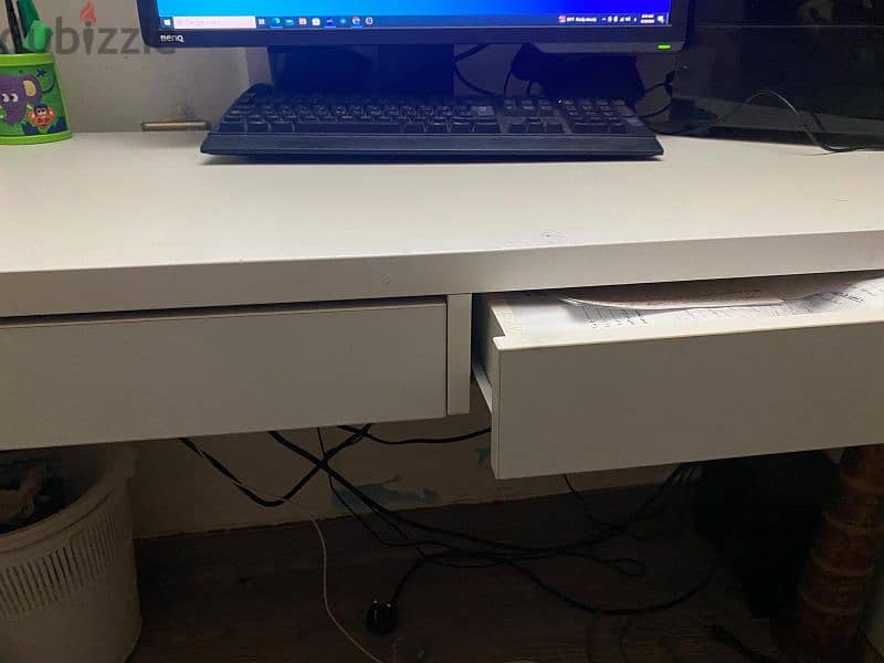 ikea desk 1