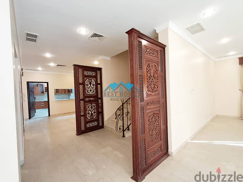 Five Bedrooms Villa in Yarmouk 0