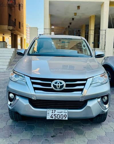 Toyota Fortuner 2020