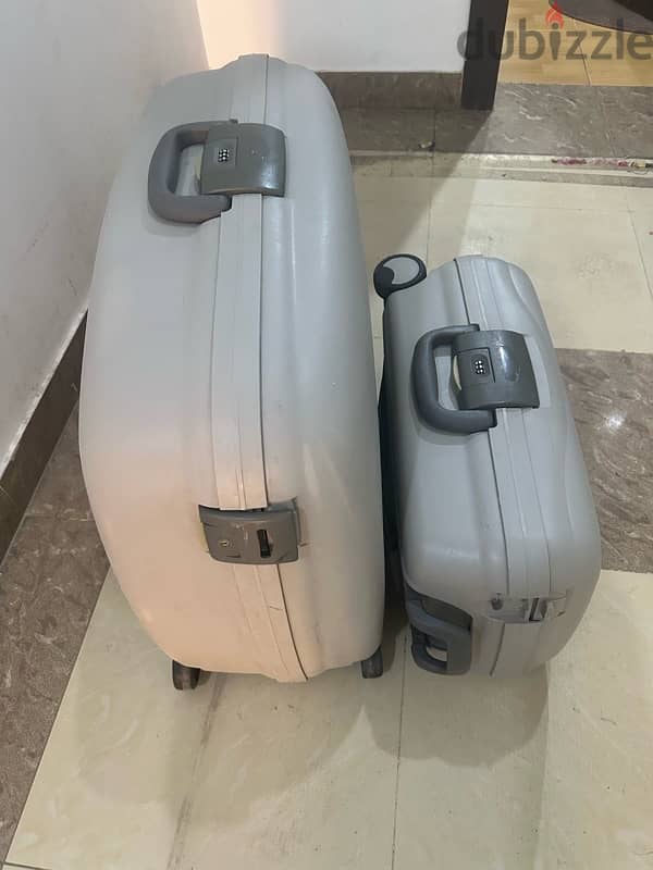 urgent sale: Ergo Luggage boxes 3