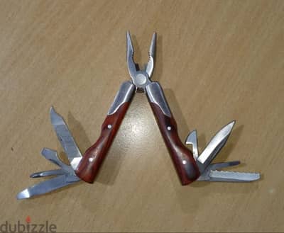 multi purpose pliers