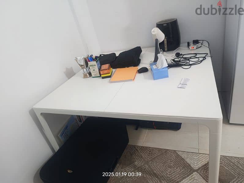 ikea BEKANT desk 5