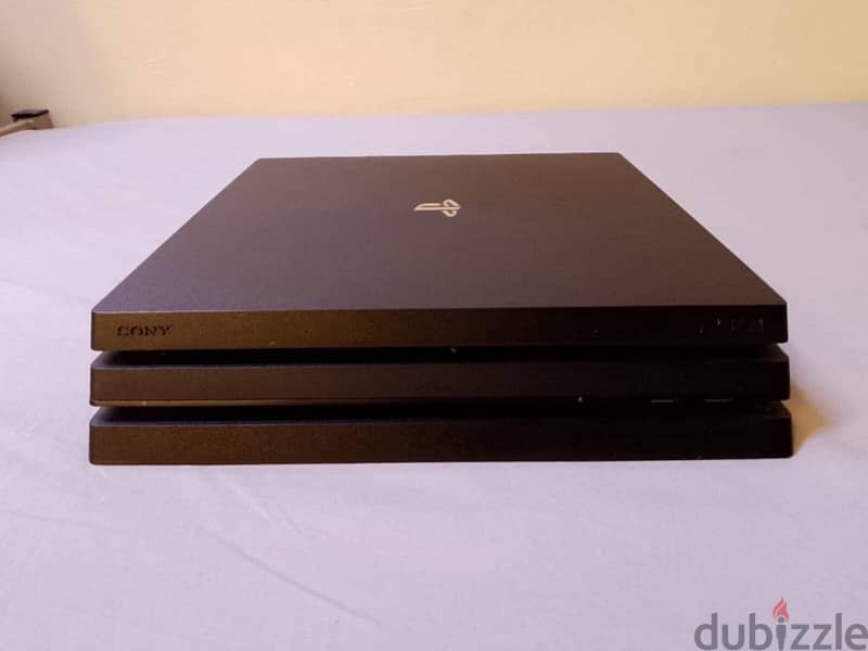 PS4 pro in good condition, 1 tb, 1 game disc, Price 70 kd negotiable. 4