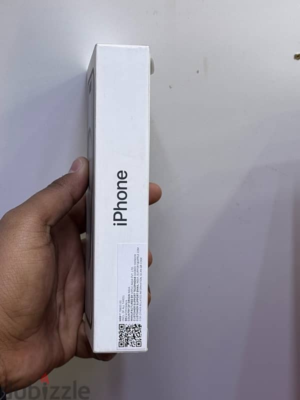 iPhone 15 black 128gb 3