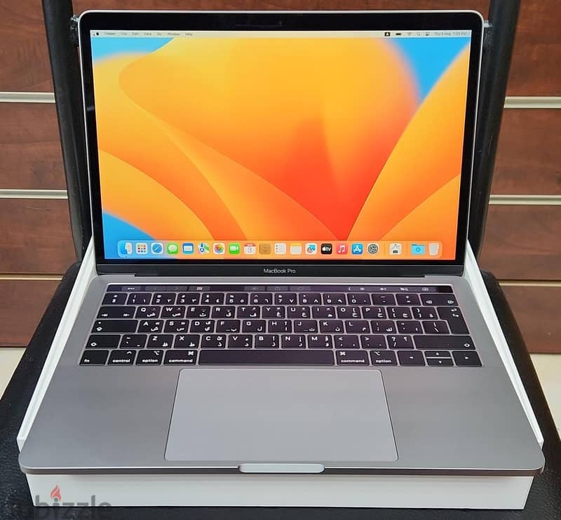 Macbook PRO Core i5 256GB SSD 8GB RAM TouchBar Touch id 0