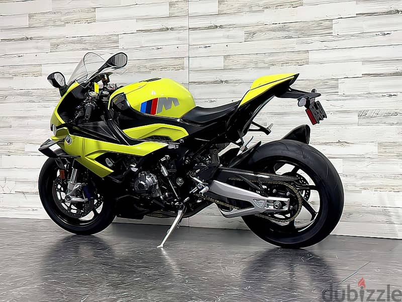 2022 BMW M1000 RR (+971561943867) 0