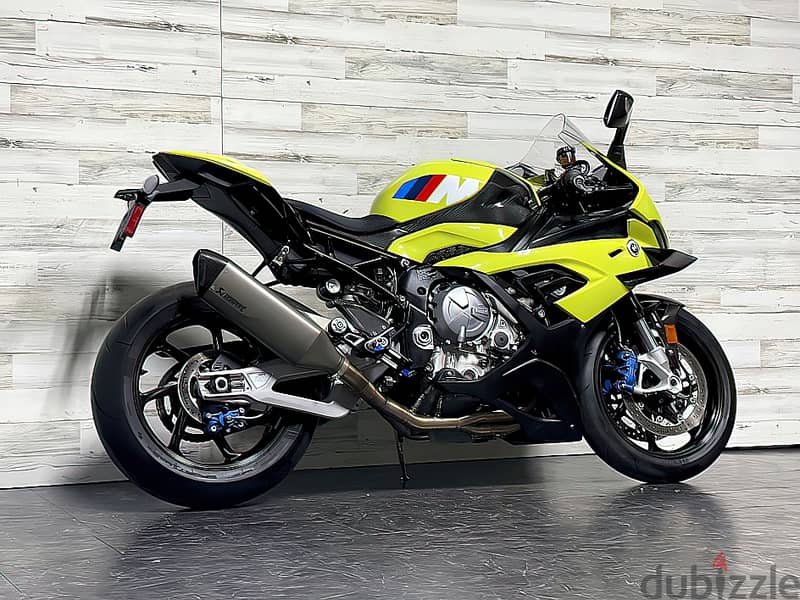 2022 BMW M1000 RR (+971561943867) 3